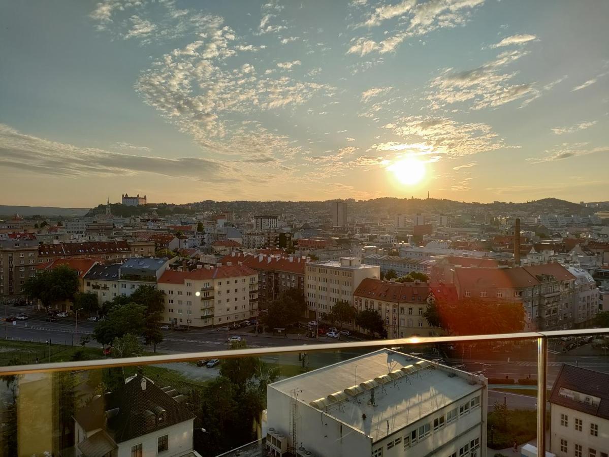 Cozy 2 Rooms Flat - Castle View Bratislava Eksteriør bilde